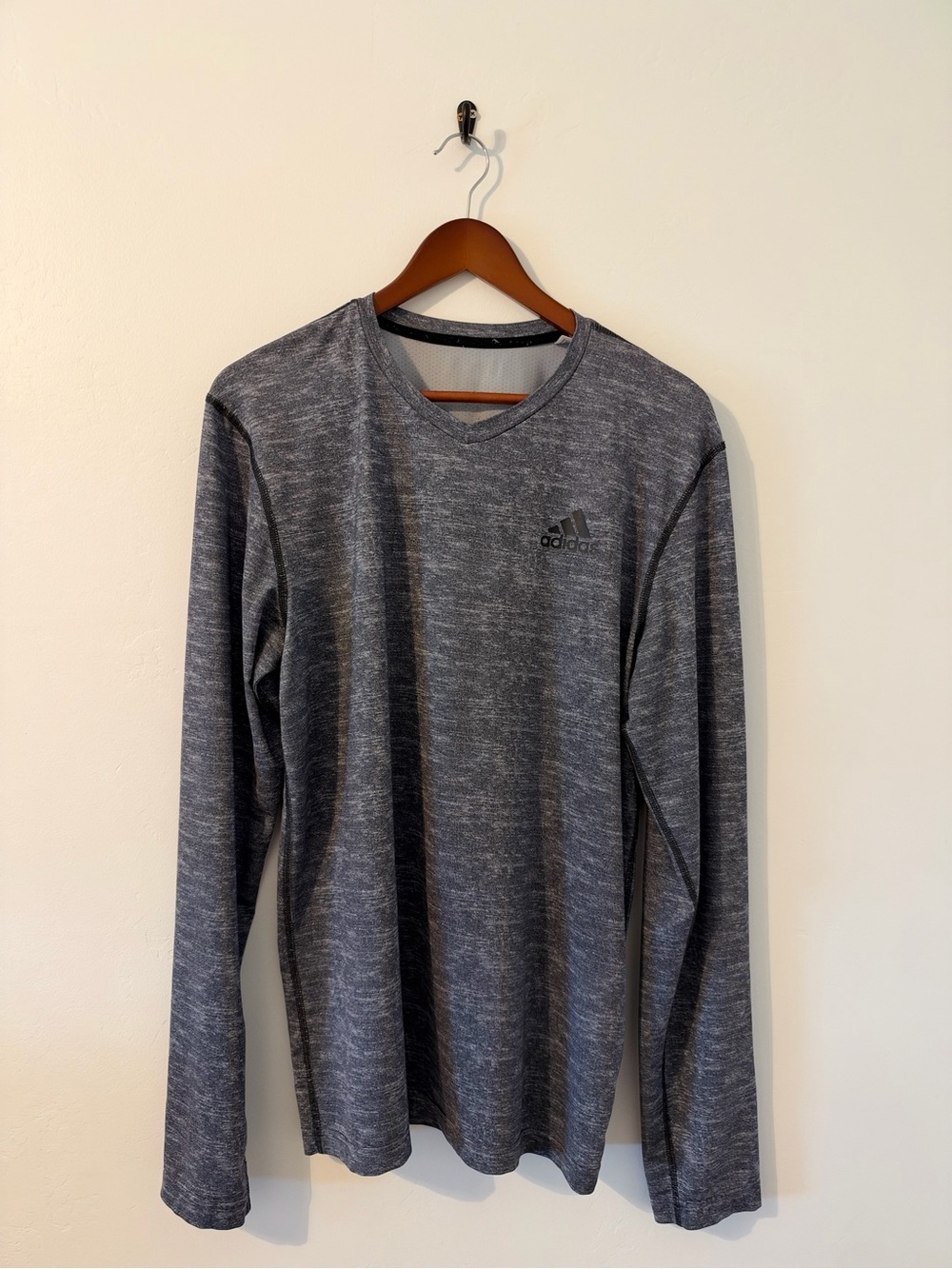 Adidas Men's M Long-Sleeve Heather Gray Performance Shirt (subtle V neck)